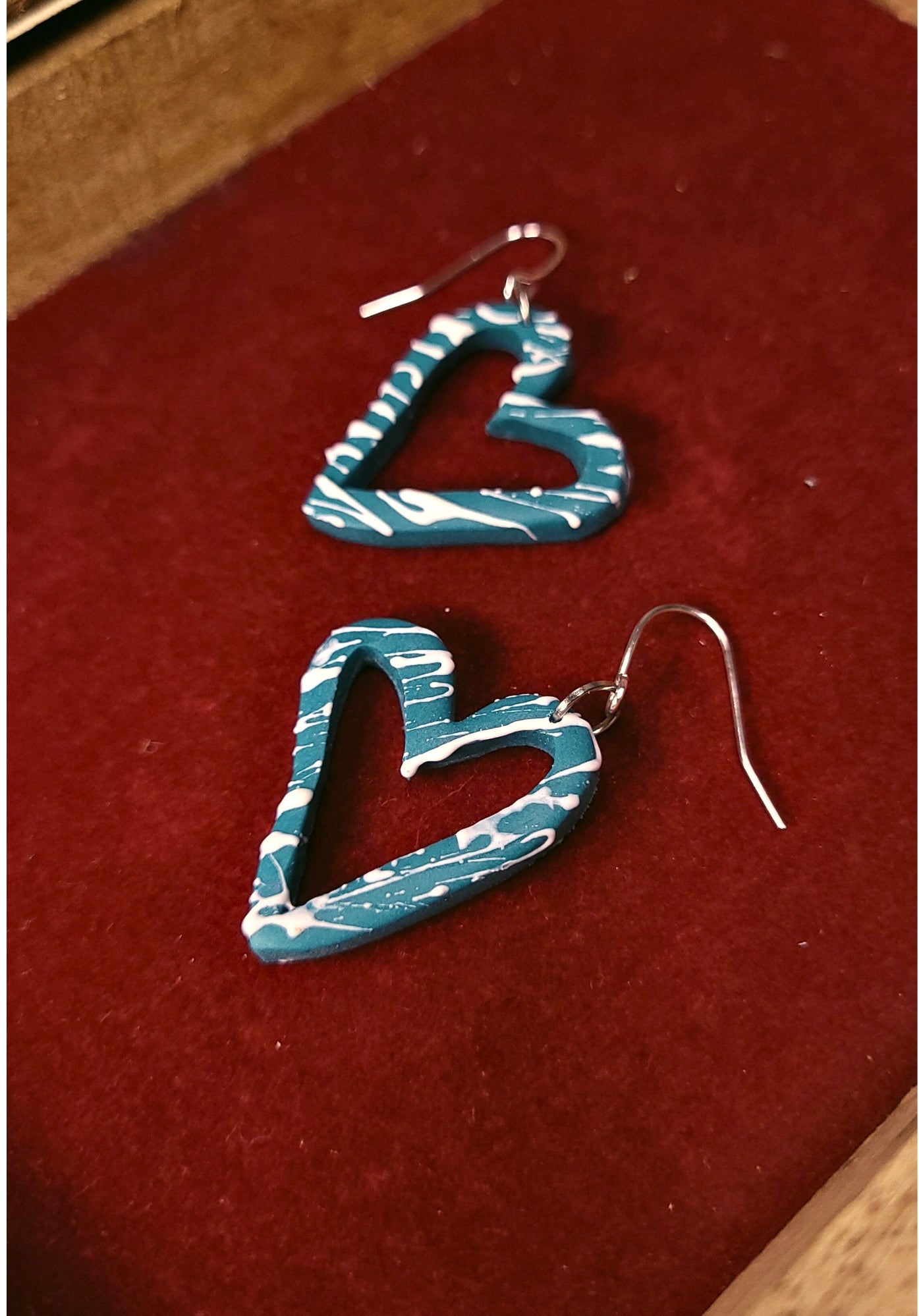 Sending love- large heart drops 5