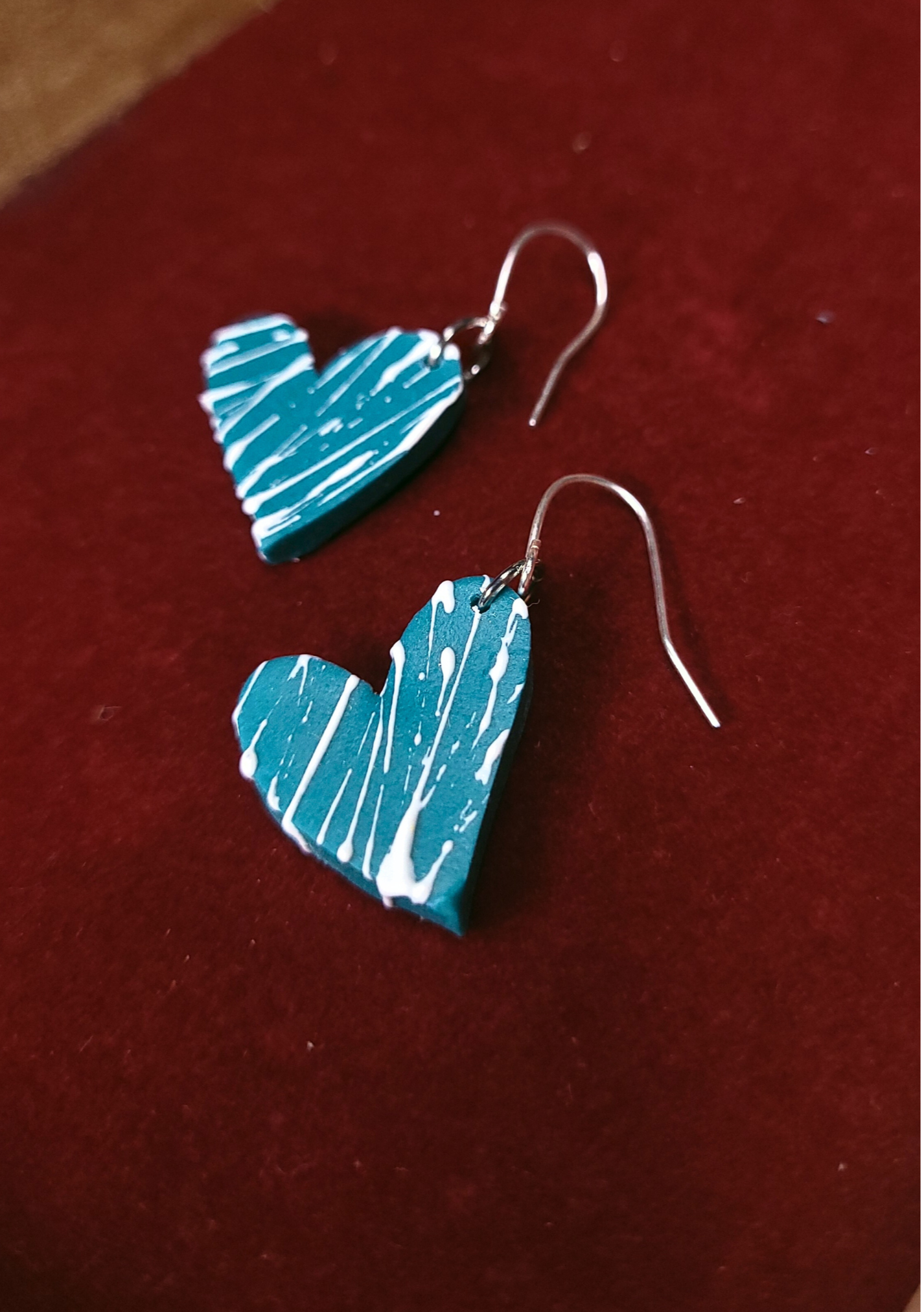 Sending love- large heart drops 4